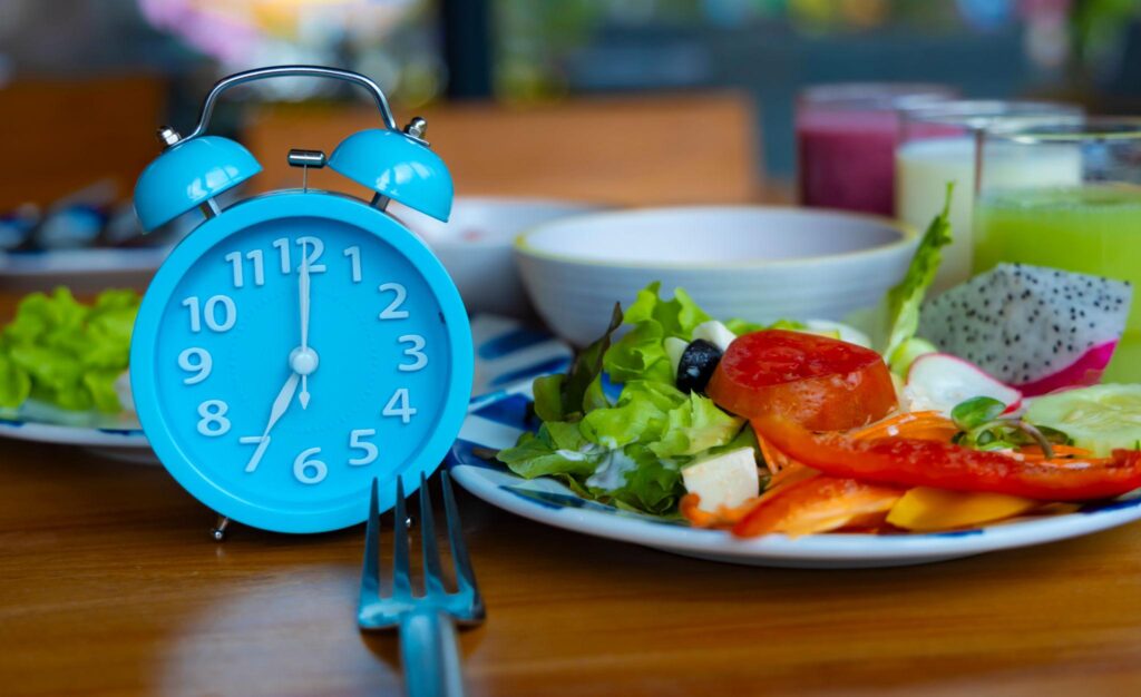 Intermittent Fasting for Weight Loss: Benefits and Risks